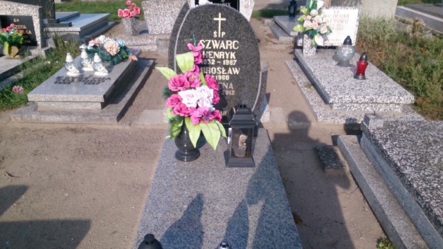 Grób Łukasz Szwarc