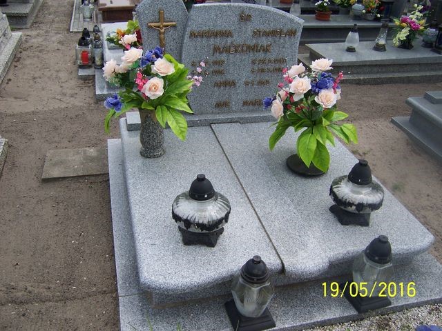 Grób Marianna Maćkowiak